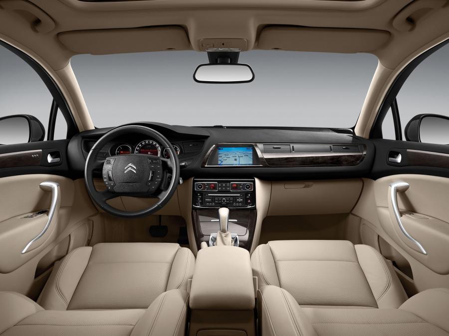  Citroen C5 2013 года  (CN) (фото 4 из 10)
